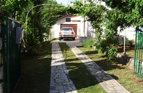 Buzdohanj Apartment | Apartment Carmen