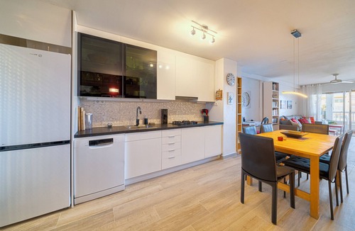 Altea Apartment | Apartment 'Casa Altea-Mar' close to the Beach with Shared Pool & Wi-Fi