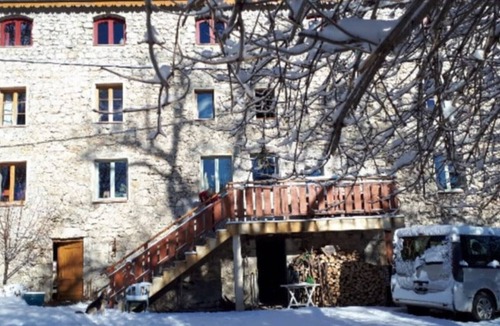 Andon Apartment | Apartment 'Casa Arnera' with Shared Pool and Wi-Fi