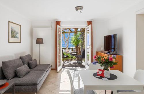 Porto Ronco Apartment | Apartment Casa La Palma by Interhome