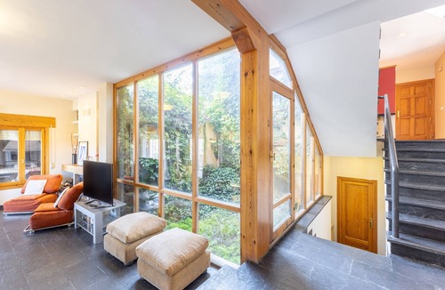 La Matilla House | Apartment 'Casa Rural Cantueso 1' with Mountain View, Private Terrace and Wi-Fi