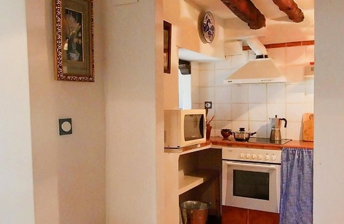 Nogueras House | Apartment 'Casa Rural La Tia Flora' with Mountain View and Wi-Fi