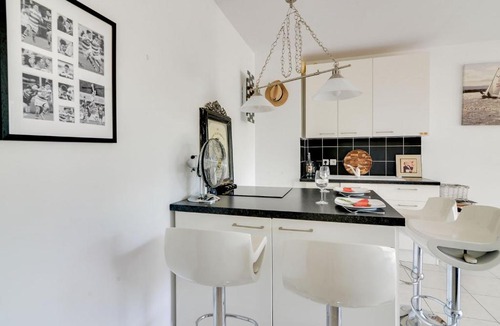 Pointe Croisette Apartment | Apartment Casta Diva-6 by Interhome