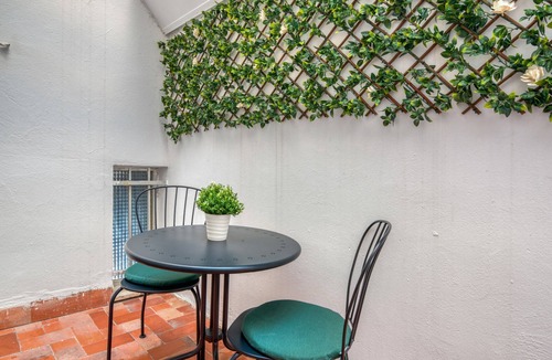 Bocairente Apartment | Apartment 'Catere Estancia Bocairent' with Private Terrace, Wi-Fi and Air Conditioning