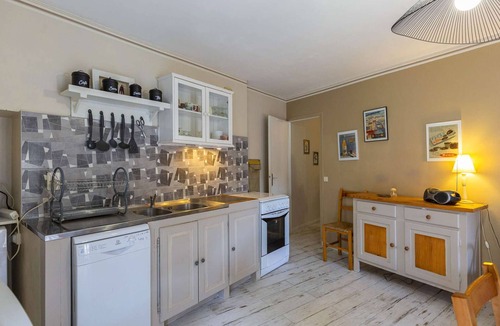 Cauterets Apartment | Apartment Cauterets, 2 bedrooms, 6 persons