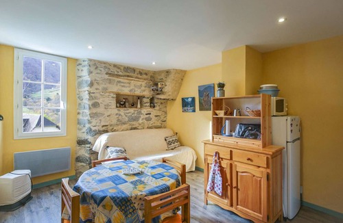 Cauterets Apartment | Apartment Cauterets, 2 bedrooms, 5 persons