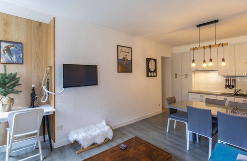 Cauterets Apartment | Apartment Cauterets, 2 bedrooms, 6 persons
