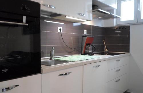 Njivice Apartment | Apartment Center Njivice