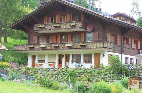 Lenk Apartment | Apartment ∙ 2 bedrooms ∙ 5 guests