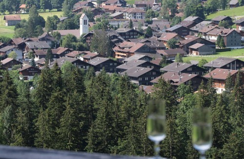 Lenk Apartment | Apartment ∙ 2 bedrooms ∙ 4 guests