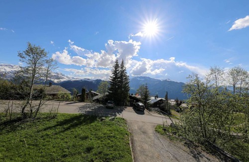 Lenk Apartment | Apartment ∙ 4 bedrooms ∙ 10 guests
