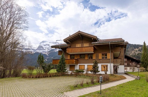Lenk Apartment | Apartment ∙ 2 bedrooms ∙ 4 guests