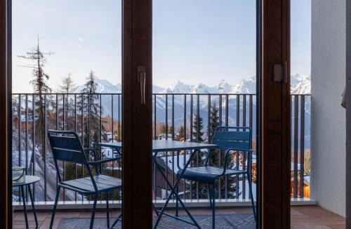 Saint-Pierre-de-Clages Apartment | Apartment Chaedoz 24-1 by Interhome
