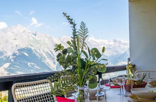 Saint-Pierre-de-Clages Apartment | Apartment Chaedoz 43 by Interhome
