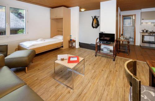 Grindelwald Apartment | Apartment Chalet Albi-2 by Interhome