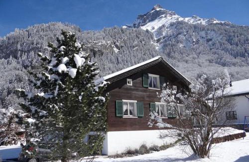 Engelberg Apartment | Apartment Chalet Fluegärtli by Interhome