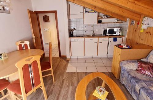 Leuk Apartment | Apartment Chalet Haus - bei Einfahrt grosser Nussbaum by Interhome