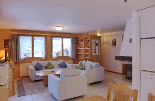 Buerchen Apartment | Apartment Chalet Papillon by Interhome