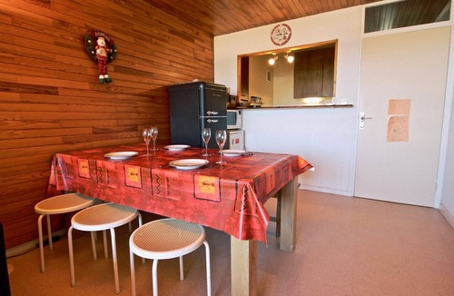 Chamrousse Apartment | Apartment Chamrousse, 2 bedrooms, 8 persons