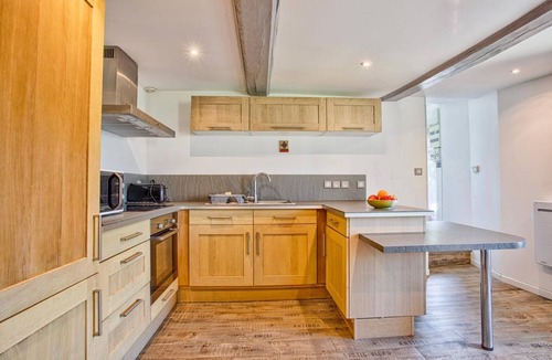 Sommervieu Apartment | Apartment 'Charmant T2 Avec Jardin Et Parking'