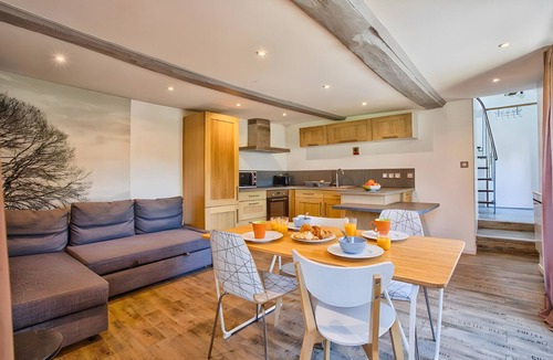 Sommervieu Apartment | Apartment 'Charmant T2 Avec Jardin Et Parking'