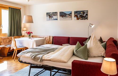 Samedan Apartment | Apartment Chesa Muntarütsch by Interhome