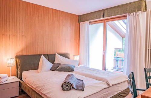 Surlej Apartment | Apartment Chesa Nair 9D by Interhome
