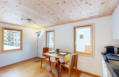 Pontresina Apartment | Apartment Chesetta - Newly Renovated Studio in a Quiet Location in Pontresina