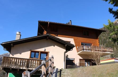 Bourg-Saint-Pierre Apartment | Apartment Chez Véro et Bernard