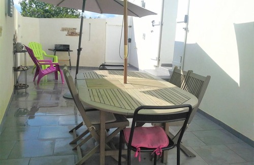 Solaro Apartment | APARTMENT CHIOLA RDC - BEACH ON FOOT- SOLARO