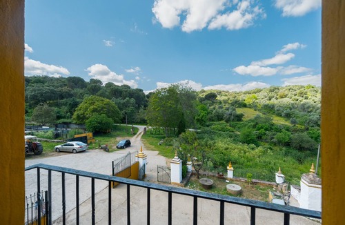 Constantina House | Apartment 'Chirrin' with Mountain View, Private Terrace and Private Garden