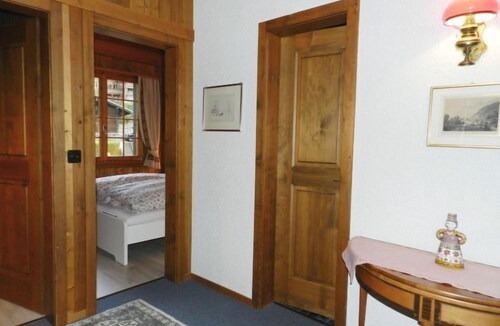 Schoenried Apartment | Apartment Chouflisbach I in Schönried - 6 persons, 3 bedrooms