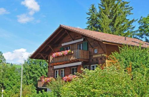 Zweisimmen Apartment | Apartment Christeli by Interhome