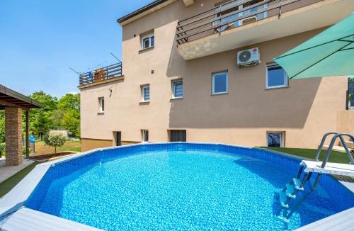 Sarsoni Apartment | Apartment City Peace