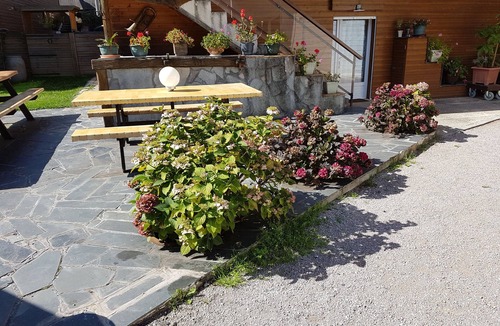 Lyaud Apartment | APARTMENT class 2*, near Lake Leman