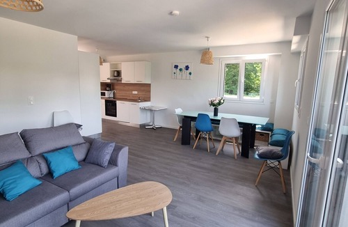 Aix-les-Bains Apartment | Apartment-Classic-Ensuite with Shower-Appartement T5 Bât. B