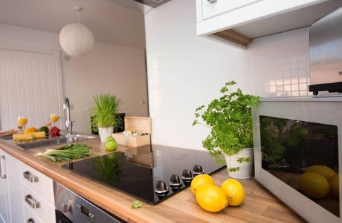 Eastleigh Apartment | Apartment close to Airport and transport links (4)