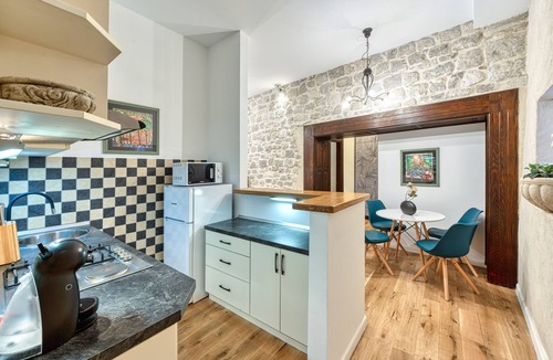 Dubrovnik Old Town Apartment | Apartment close to the beach and main street
