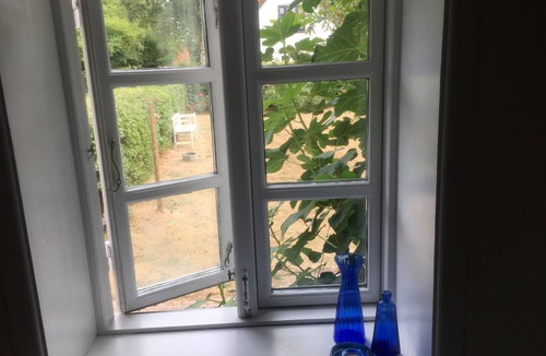 Haarby House | Apartment close to the water in beautiful nature. Good for relaxing in quiet