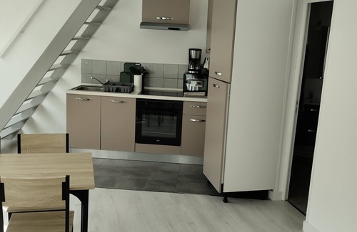 Lillers Apartment | Apartment close to town center, restaurants and shops, free parking