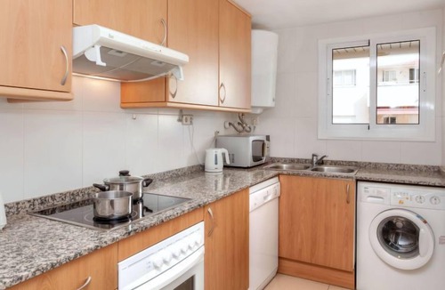 Lloret de Mar Apartment | Apartment Clothilde in Lloret de Mar - 4 persons, 2 bedrooms