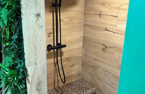 Altkirch Apartment | Apartment Cocoon jungle, romantic loveroom