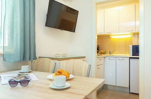 Pile Apartment | Apartment Colette - Two Bedroom Apartment, Sleeps 4