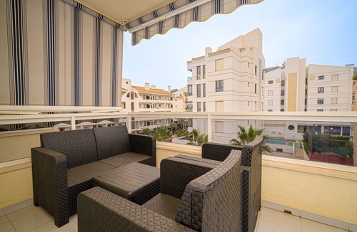 El Albir Apartment | Apartment Coliseo Spaniahome with Balcony, Shared Pool & Wi-Fi