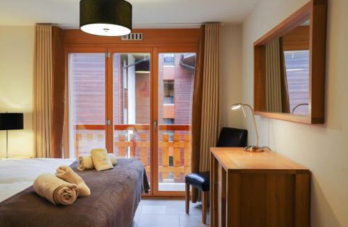 Saint-Pierre-de-Clages Apartment | Apartment Cor des Alpes 16 by Interhome