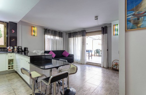 Blanes Apartment | Apartment Costa Brava with Sea View, Pool & Wi-Fi