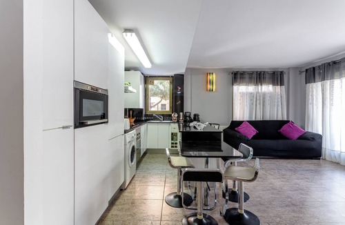 Blanes Apartment | Apartment Costa Brava with Sea View, Pool & Wi-Fi