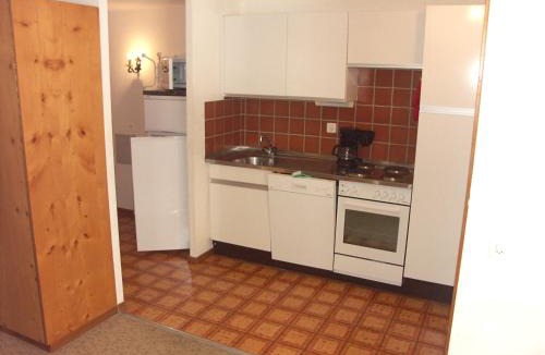 Monteiller Apartment | Apartment Cristal 505A
