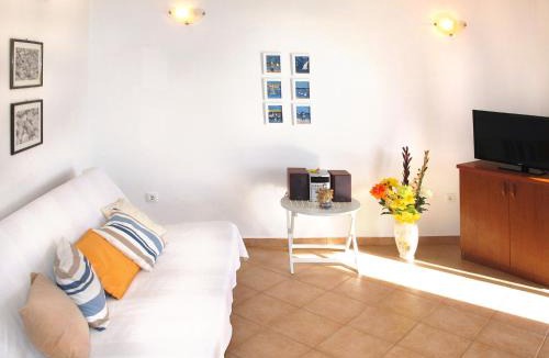 Okrug Gornji Apartment | Apartment Culić-1 by Interhome