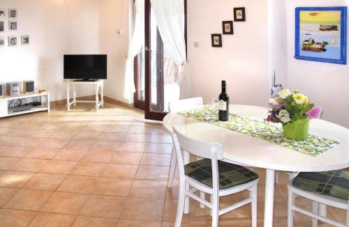 Okrug Gornji Apartment | Apartment Culić-2 by Interhome